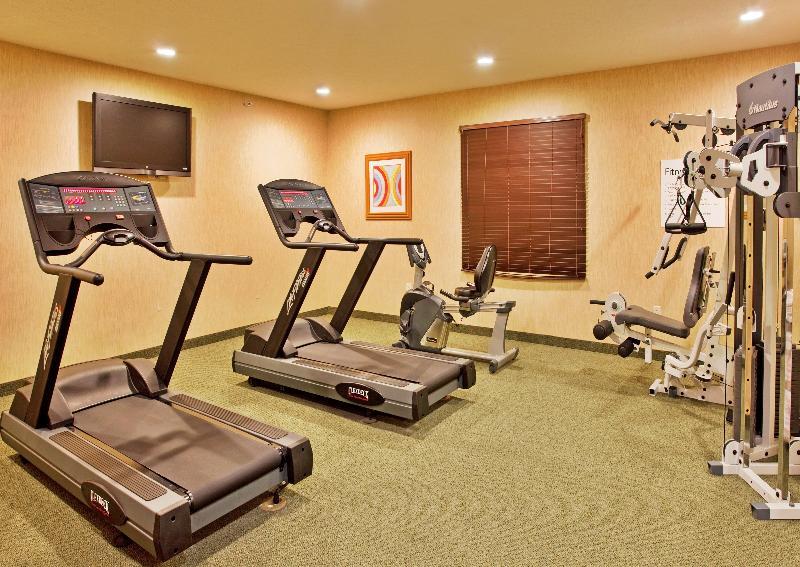 Holiday Inn Express Hotel And Suites Lincoln Airport By Ihg Ngoại thất bức ảnh